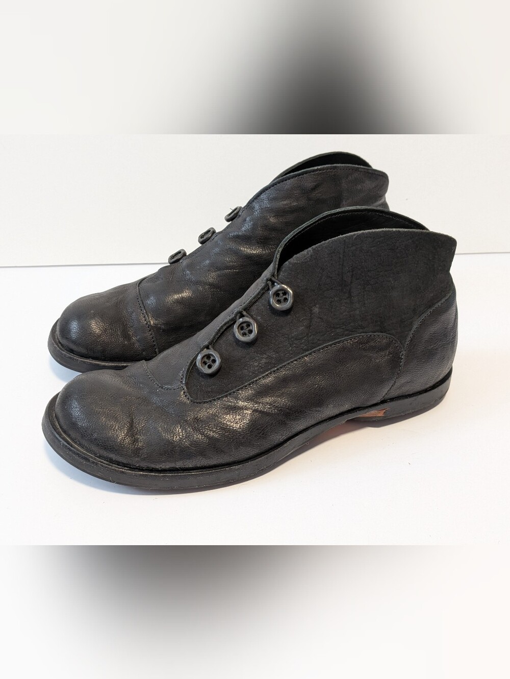 Cydwoq Women's leather handmade Beacon in black ankle boots Size 38